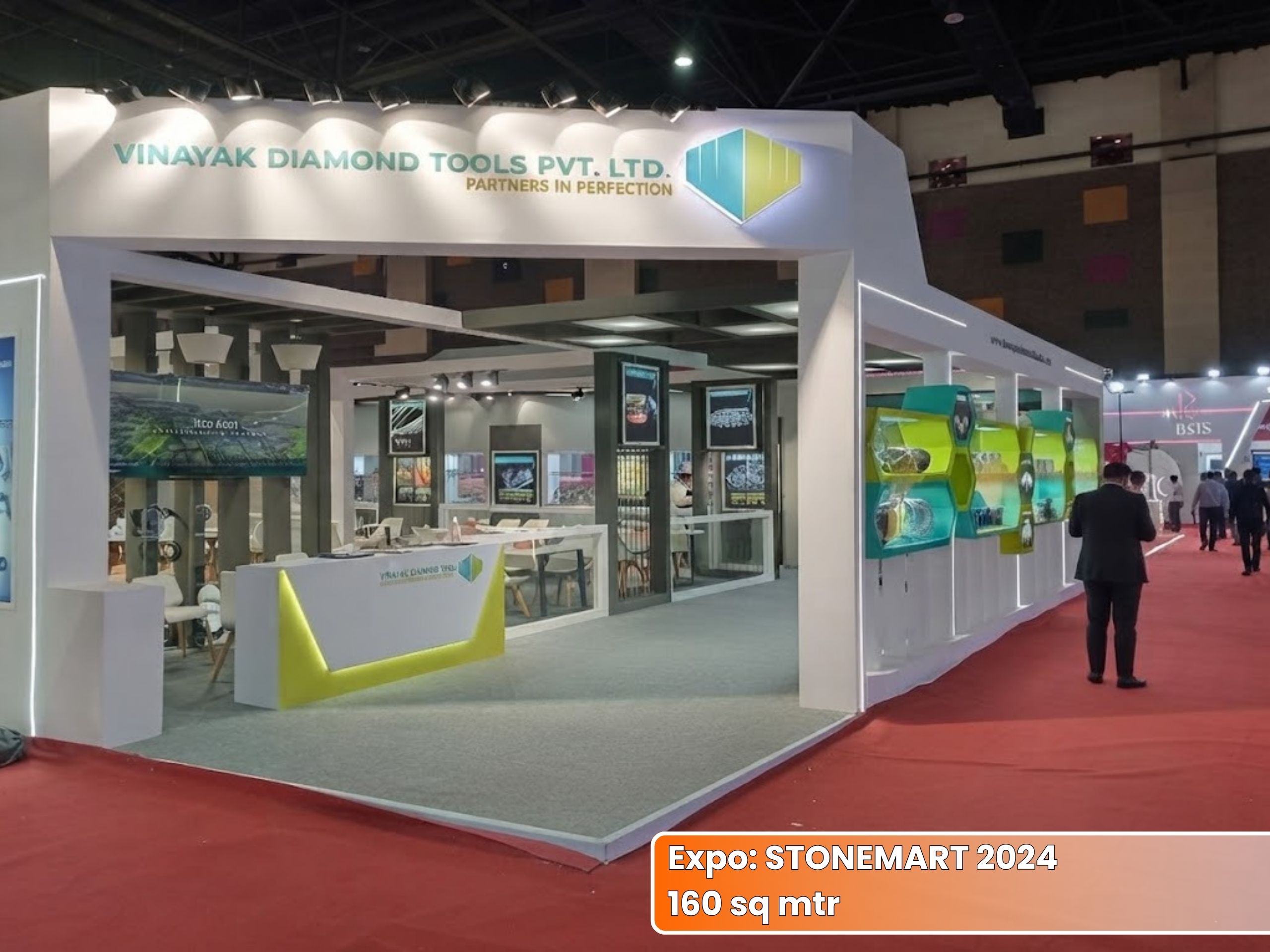 VINAYAK DIAMONDS STONEMART Exhibition Stall | Unievents Services